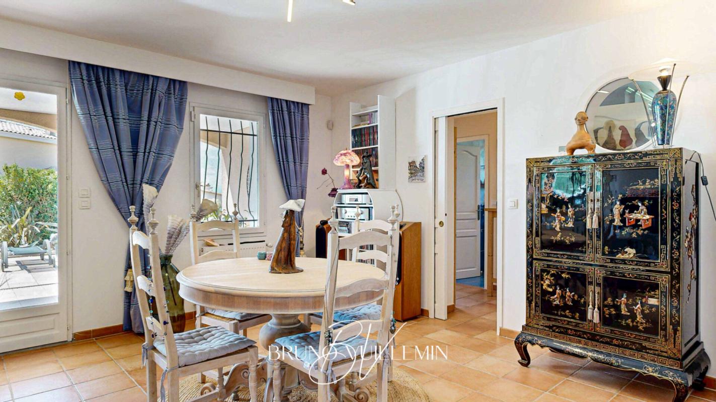 CARCASSONNE VILLA 4 CHAMBRES + STUDIO - SECTEUR RESIDENTIEL 4