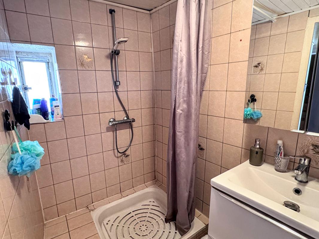 ROMAGNAT Maison familiale pleine de charme - 146 m² - Saulzet Le Chaud 9