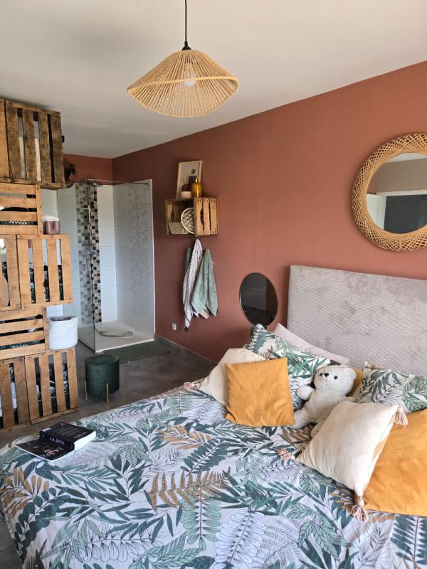ANDUZE Villa de 124.7 M2 avec piscine et garage sur un terrain clos et arboré de 735 M2 au calme sans vis à vis 10