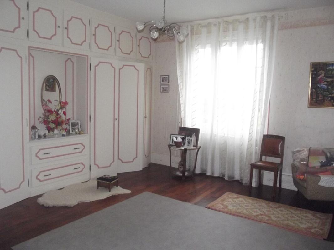 MAIZIERES-LES-BRIENNE Belle maison plain pied 8
