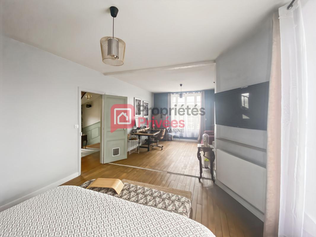 SENS Maison Soucy 9 pièce(s) 165 m2 12