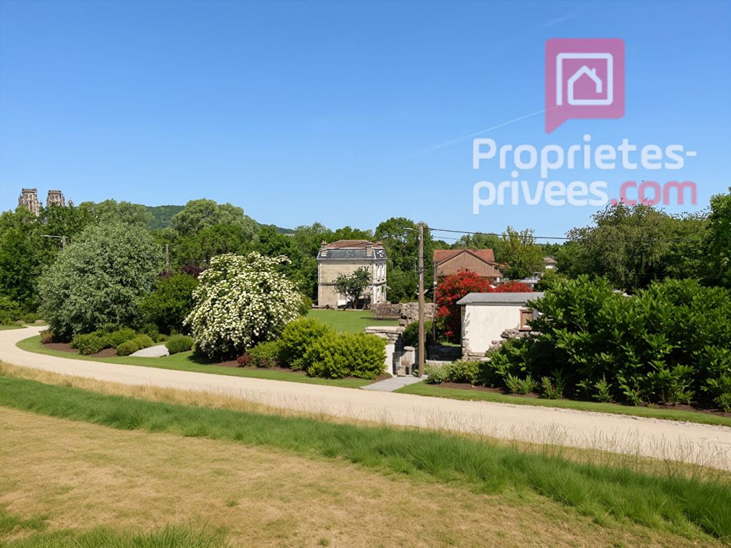 DOMMARTIN-LES-TOUL 54200 Dommartin Les Toul, Maison de Maître 173m2/4CH/Garage sur 1729m² de terrain clos 495000HAI 16