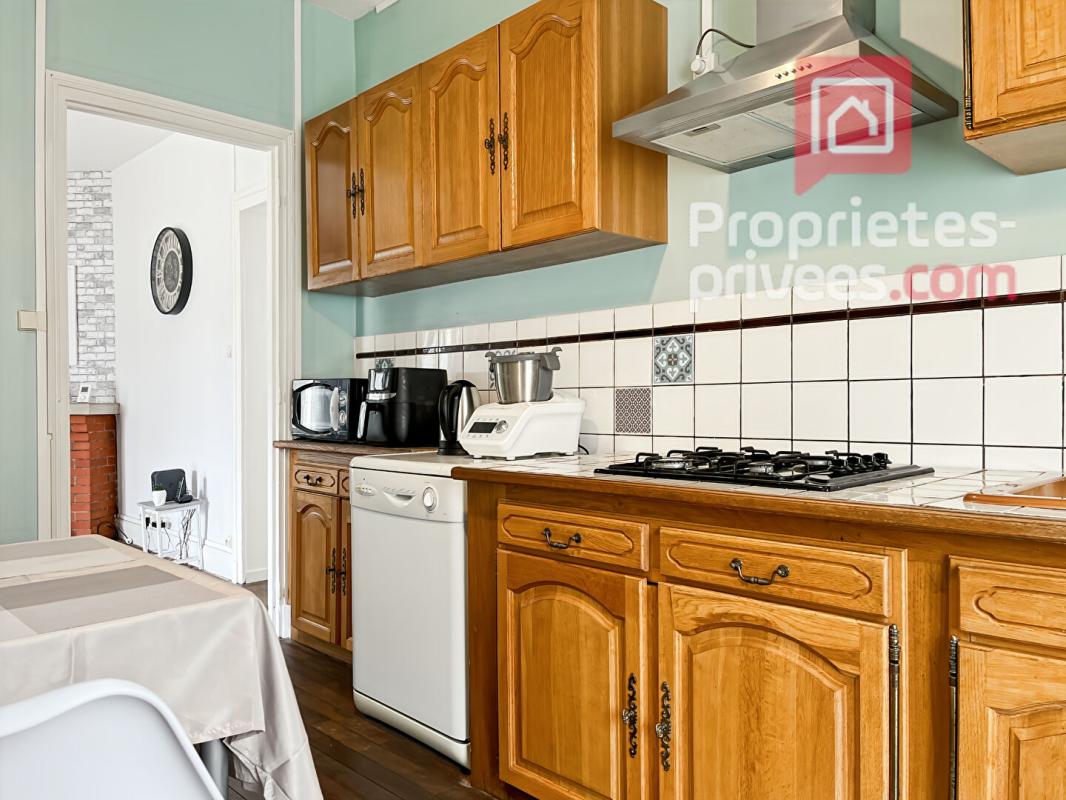 DOMMARTIN-LES-TOUL 54200 Dommartin Les Toul, Maison de Maître 173m2/4CH/Garage sur 1729m² de terrain clos 495000HAI 5