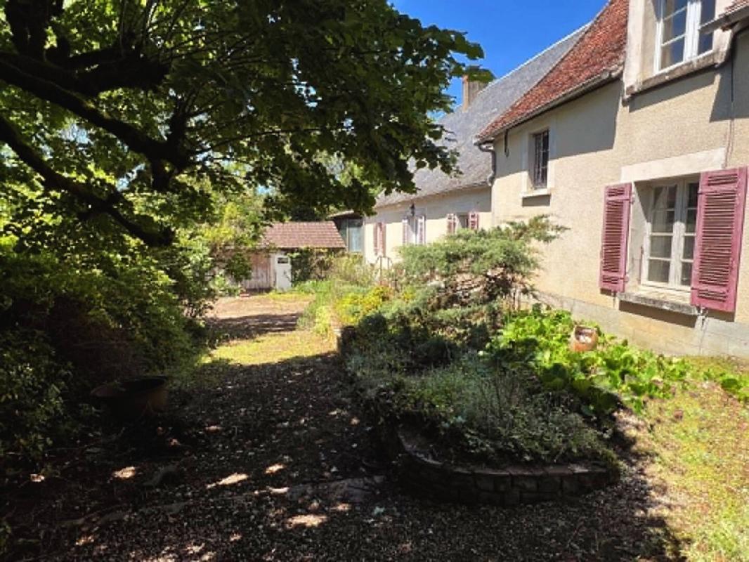 SAINT-SULPICE-D'EXCIDEUIL Maison St Sulpice D Excideuil 11 pièce(s) 190 m2 14