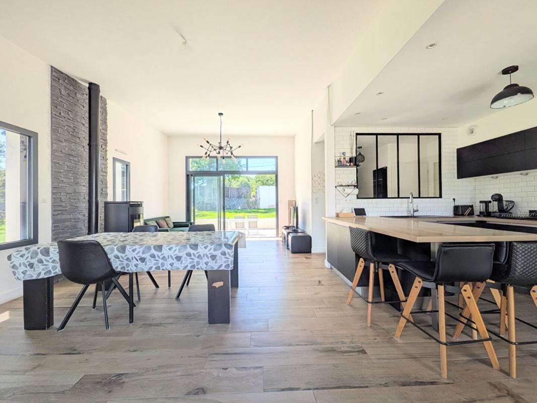 PLUNERET Maison contemporaine de plain-pied 5