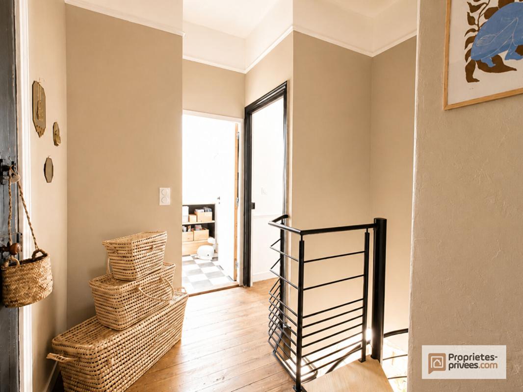 QUIMPER Quimper Centre : Duplex 160 m² avec jardin, studio indépendant et dépendance 10