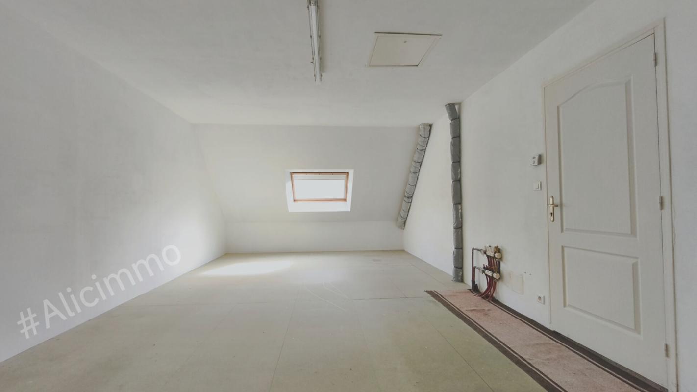 SEZANNE Maison Sezanne 7 pièce(s) 167 m2 10
