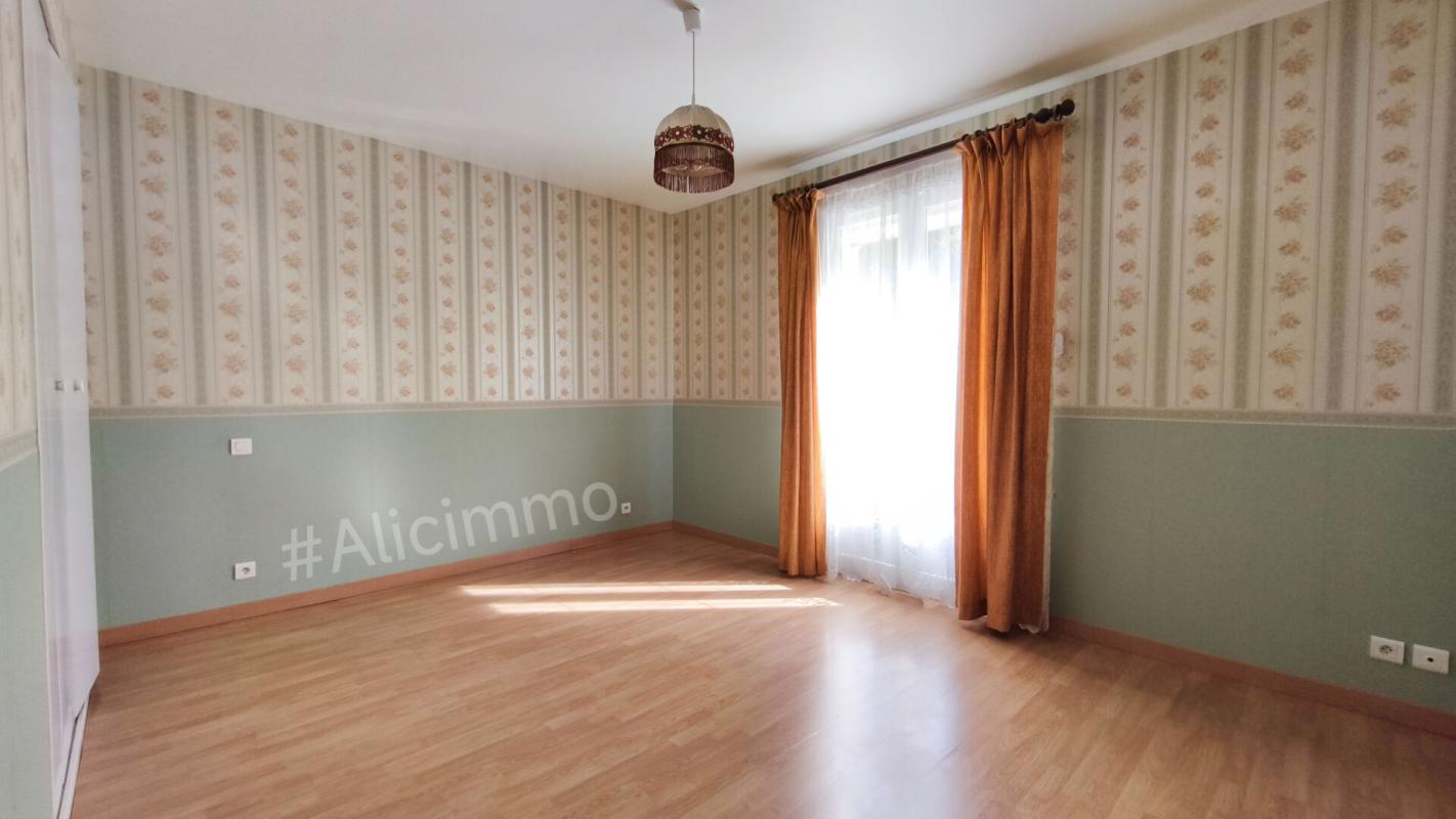 SEZANNE Maison Sezanne 7 pièce(s) 167 m2 7
