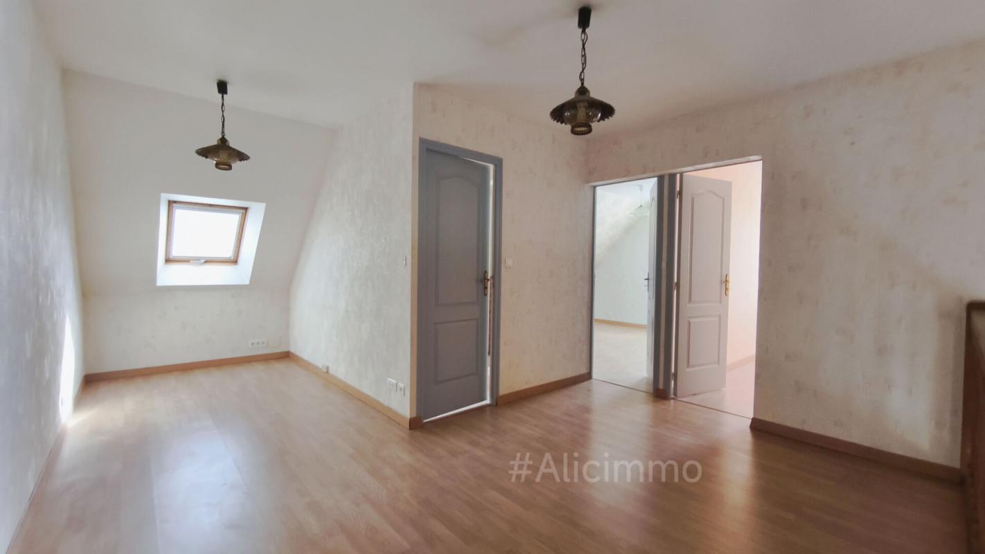 SEZANNE Maison Sezanne 7 pièce(s) 167 m2 9