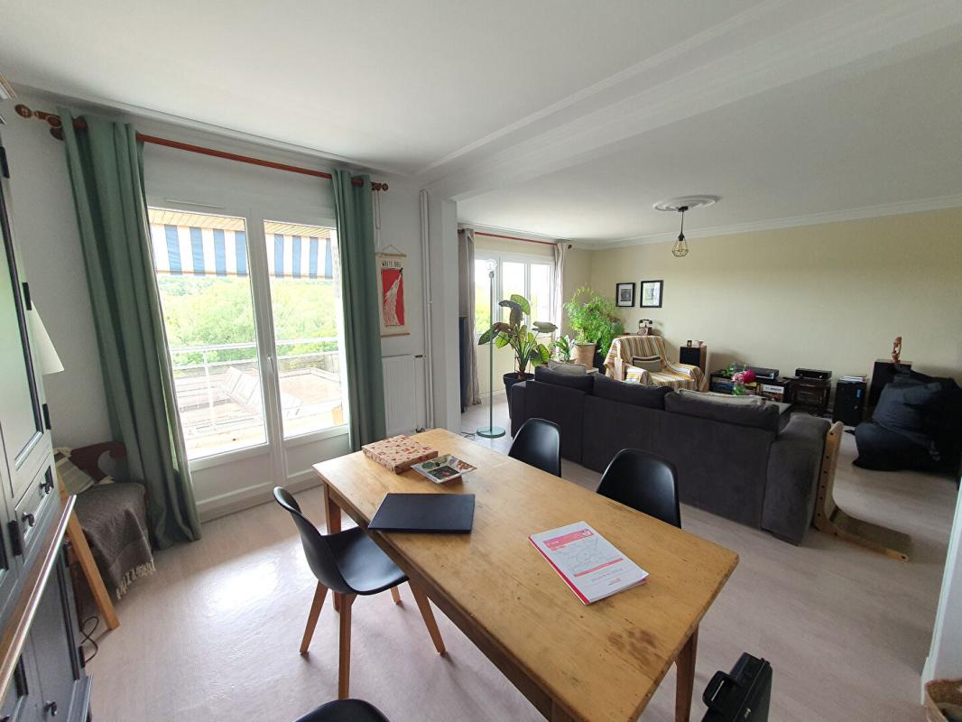 BOURGES Appartement Bourges 3 pièce(s) 87 m2 3