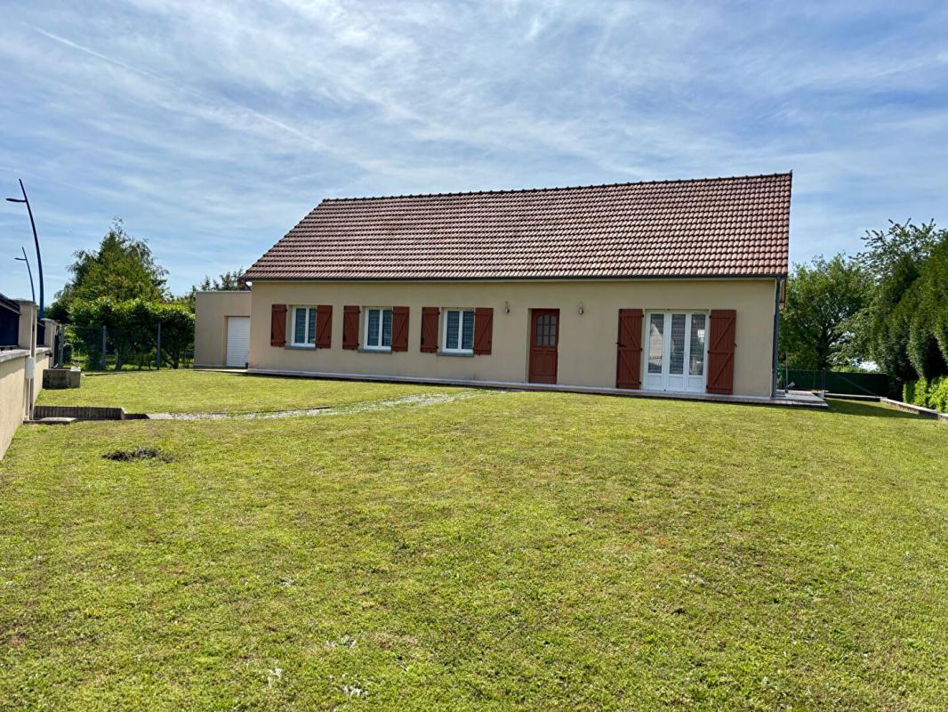 SAINT-ELOI Maison sur sous-sol Saint Eloi de 110 m2 - 3 chambres - 4024m² de terrain 1