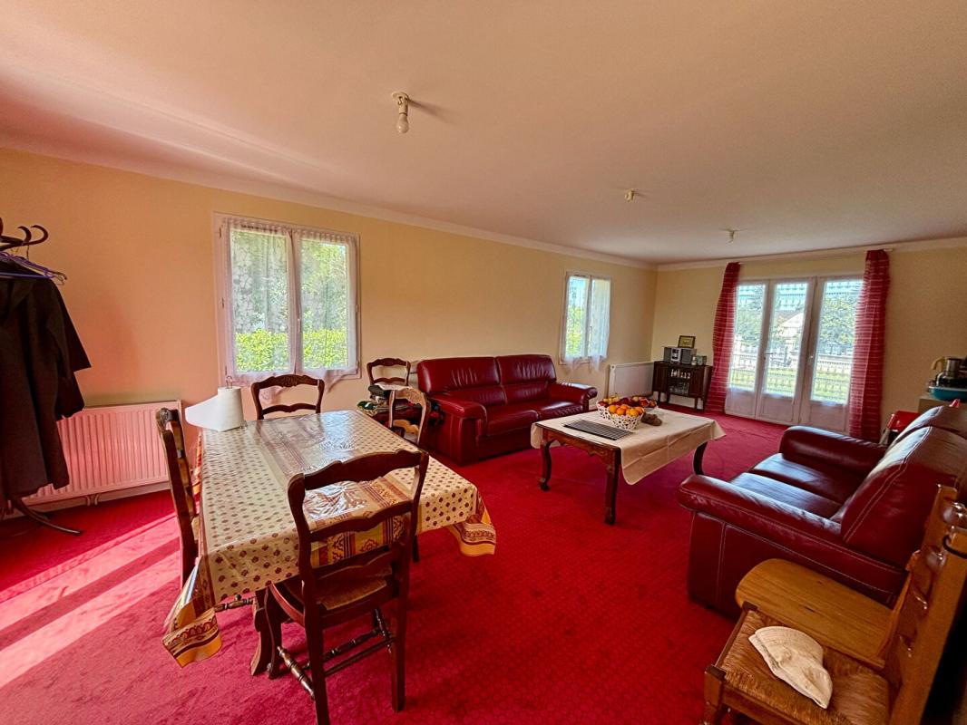 SAINT-ELOI Maison sur sous-sol Saint Eloi de 110 m2 - 3 chambres - 4024m² de terrain 5