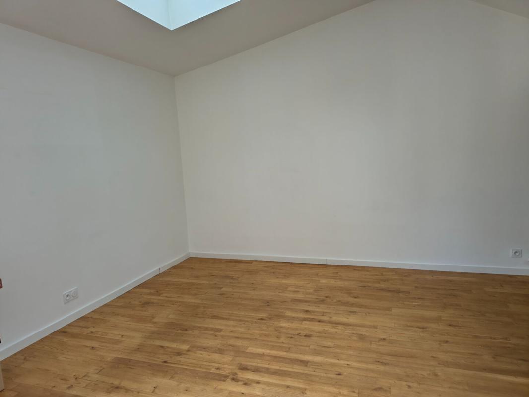 NANTES Appartement Nantes 3 pièce(s) 789 m2 3