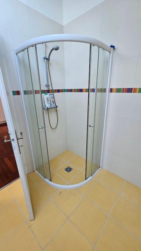 HOUDAN Houdan 7 mn / Gambais 4 mn / Maison d'architecte 182 m2 / 4 chambres 14