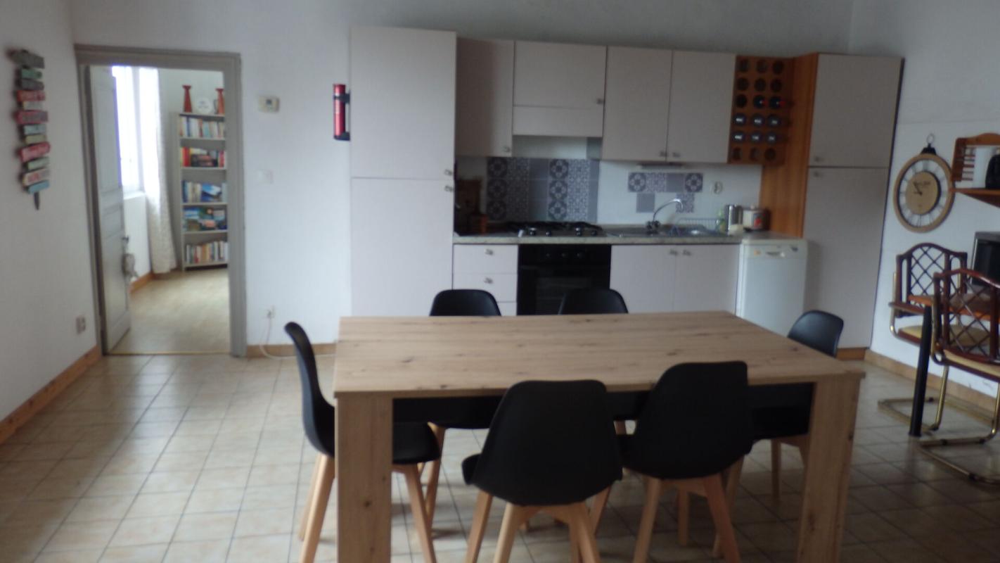PONTRIEUX Maison Pontrieux 5 pièce(s) 115 m2 2