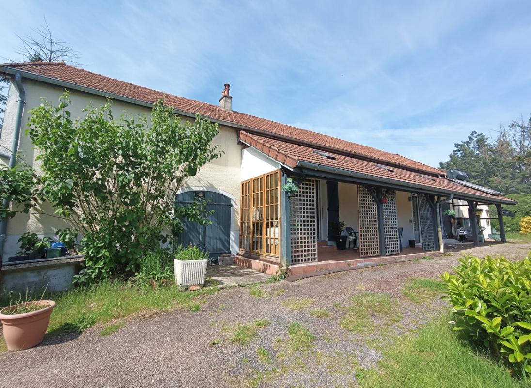CHAMPVERT CHAMPVERT - LONGERE 110 M2 1