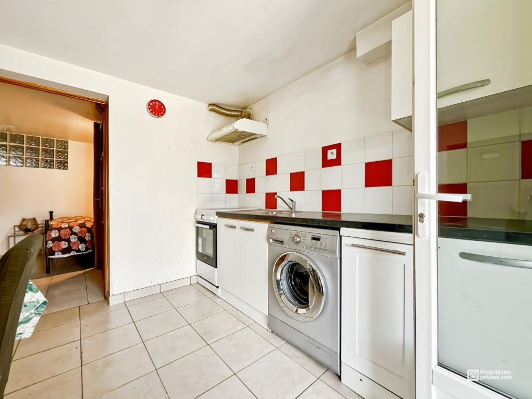 LE TAILLAN-MEDOC Maison 200 m² avec 4 logements indépendants - Terrain 922 m² - Le Taillan-Médoc 8