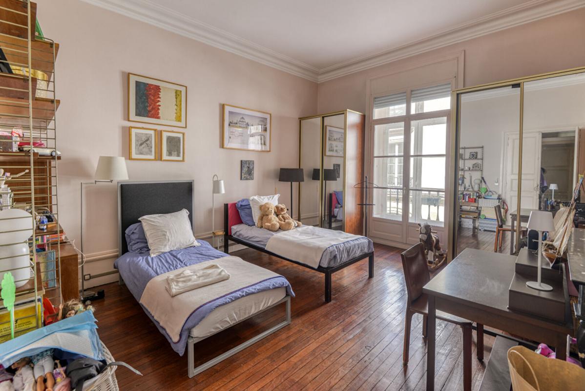 NANTES Appartement Nantes 5 pièce(s) 154.86 m2 11
