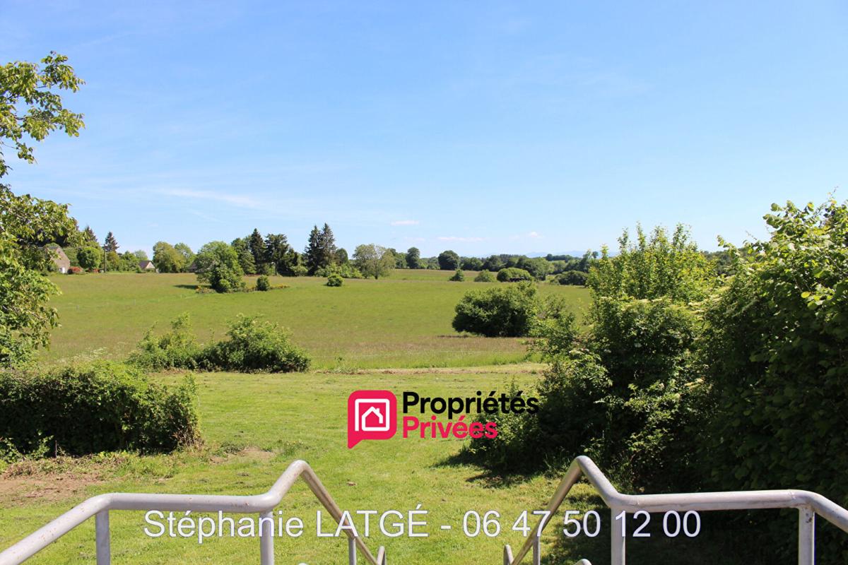 LARODDE Propriété d'une Maison de 42 m2 et Grange à finir de rénover 15