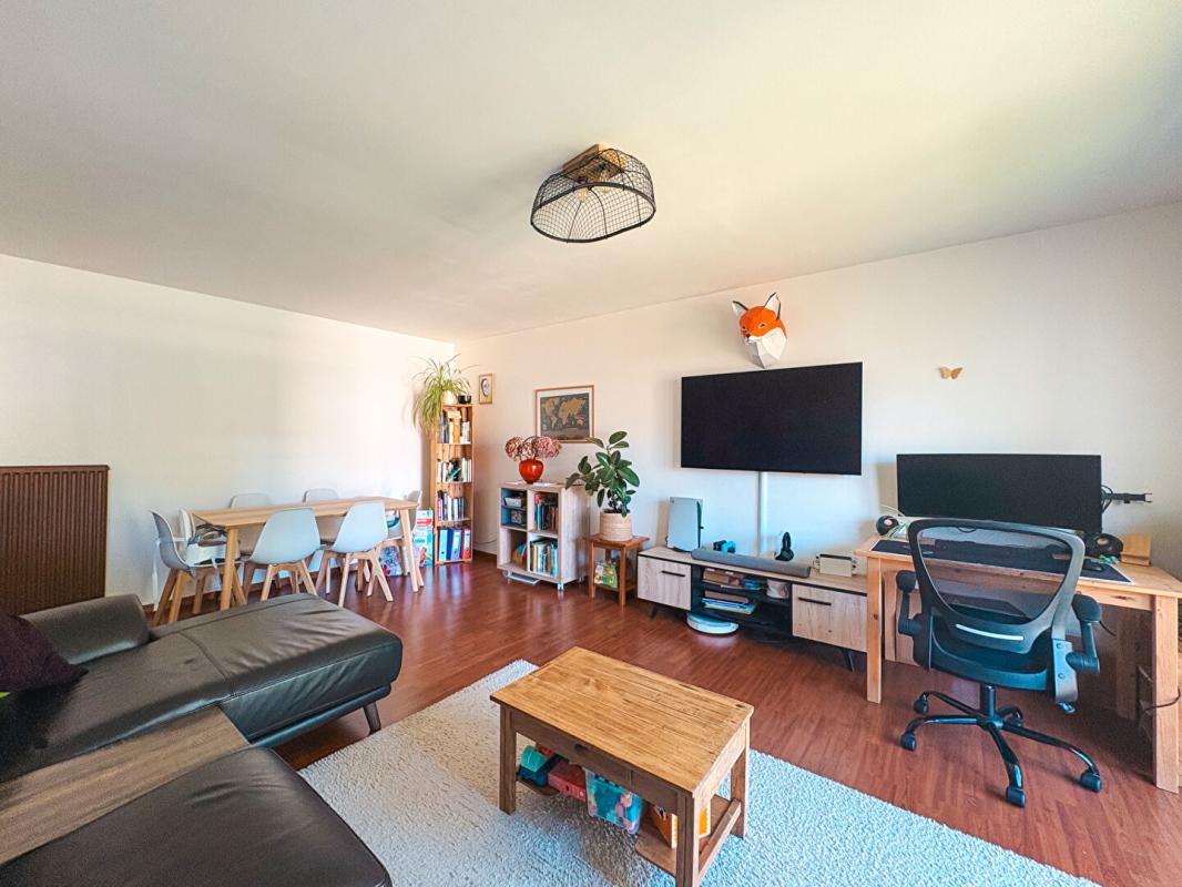 NANTES Appartement 2 chambres avec balcon et box - Bord de Sèvres 2