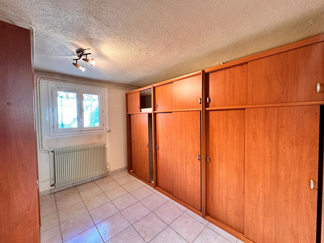 BON-ENCONTRE Maison 15
