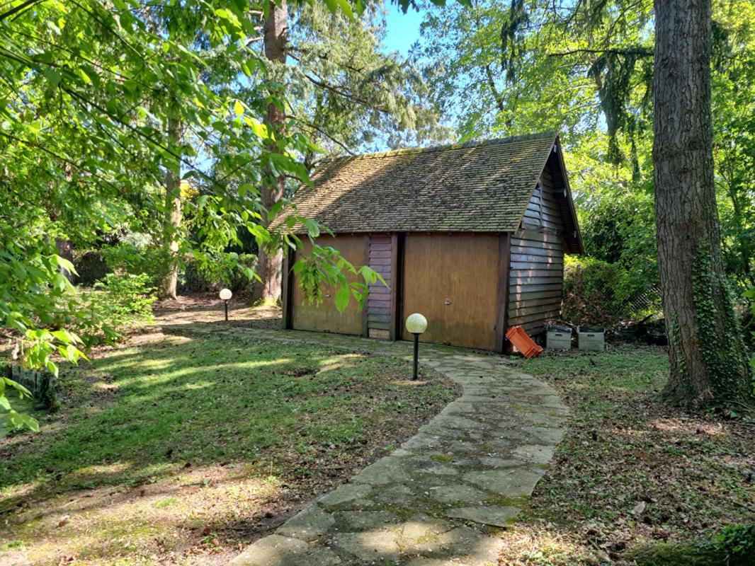 SULLY-SUR-LOIRE Magnifique petite propriété avec son etang 11