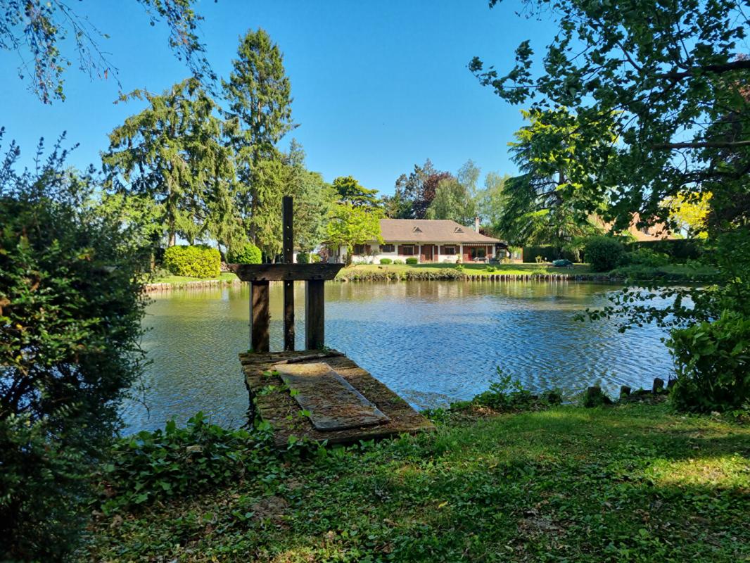 SULLY-SUR-LOIRE Magnifique petite propriété avec son etang 13
