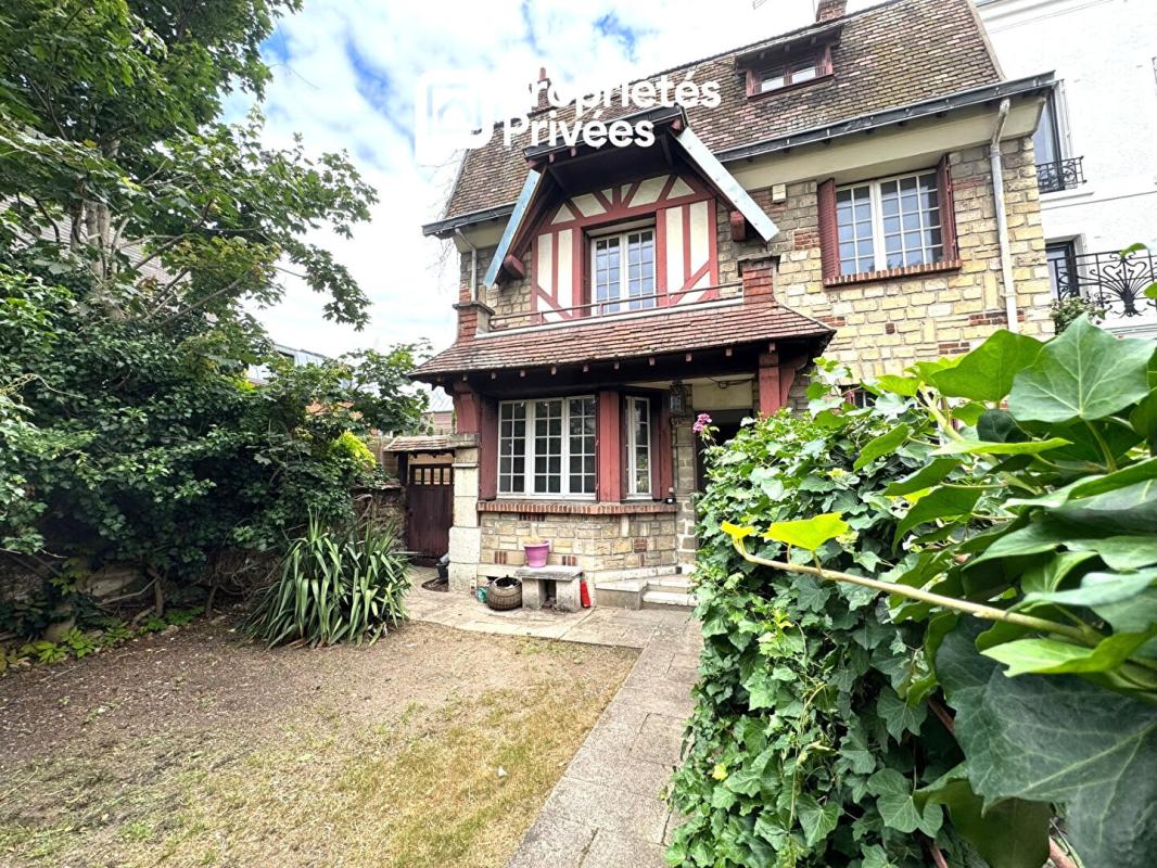 LA GARENNE-COLOMBES Maison de 235 m² - 5 chambres - Souvenir Français 3
