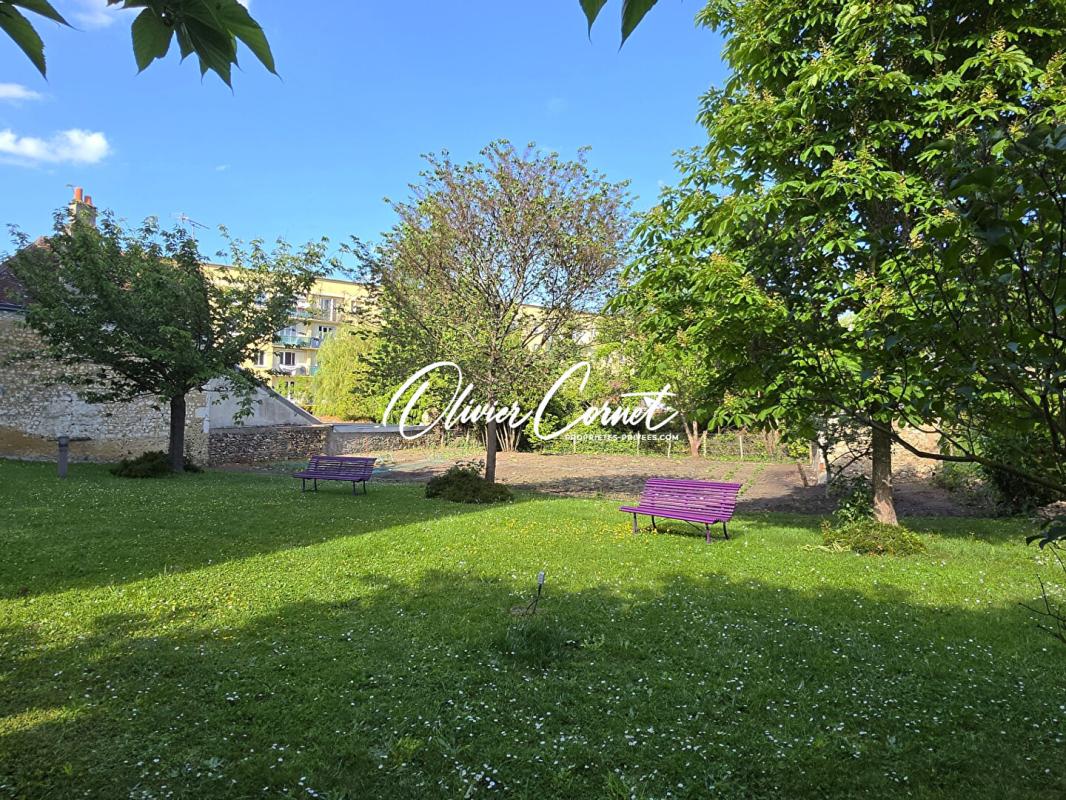 NOGENT-LE-ROTROU Appartement 149 m² centre-ville Nogent Le Rotrou 16
