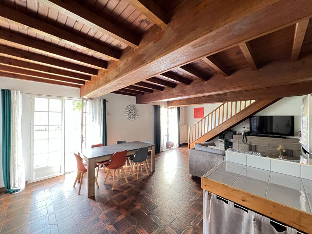 AUBIAT Corps de ferme avec grange et jardin clos ? 165 m² ? Aubiat ? Fort potentiel 6
