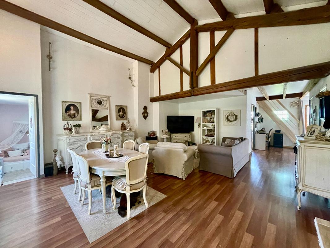 SERVIAN Propriété avec gîtes et écuries - Servian - 592 000 euros 16