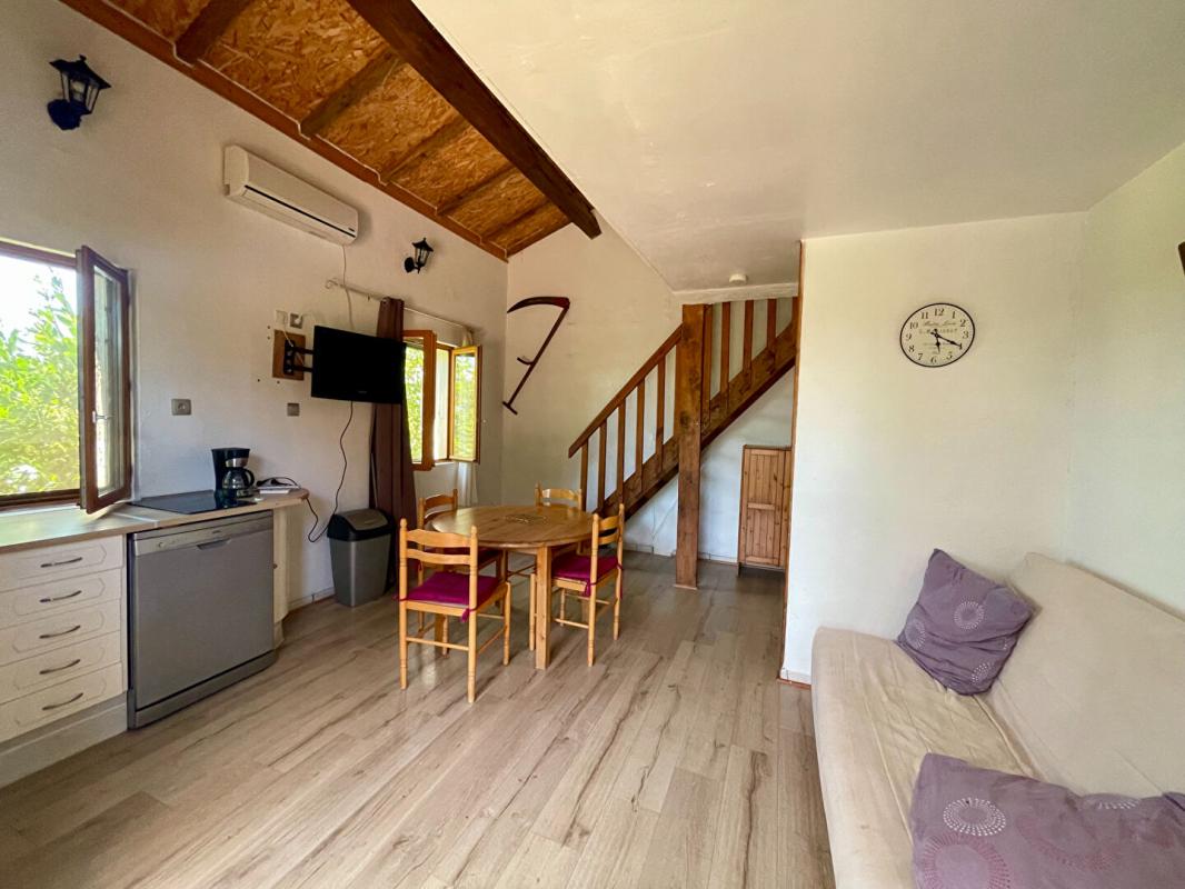 SERVIAN Propriété avec gîtes et écuries - Servian - 592 000 euros 6