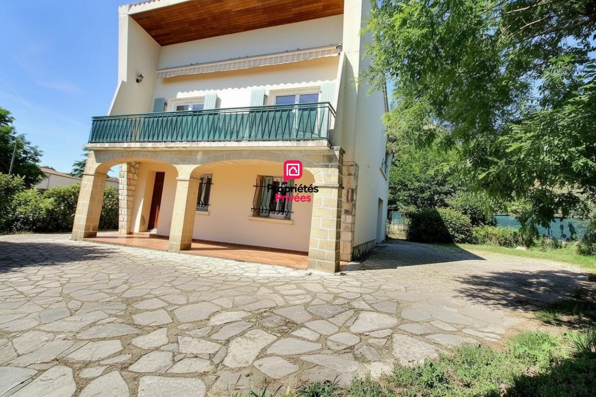 QUISSAC Maison 4 chambres 105 m² à Quissac 11