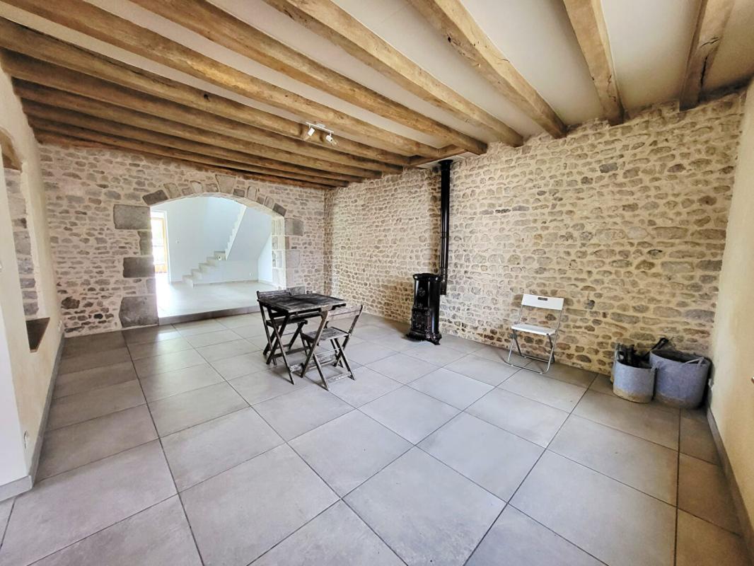 AUDEVILLE Maison en pierre 6 pièces, jardin et piscine ! 5
