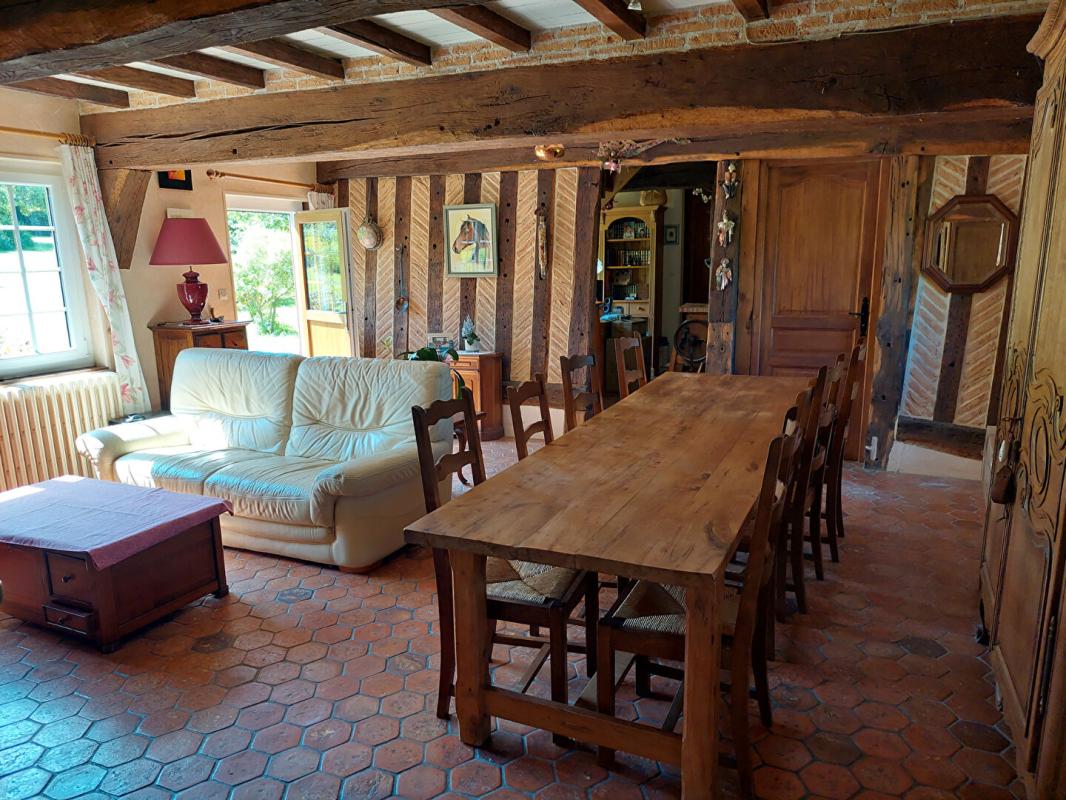 LA FRENAYE Ancien corps de ferme avec dépendances 1.3 Hectare 5