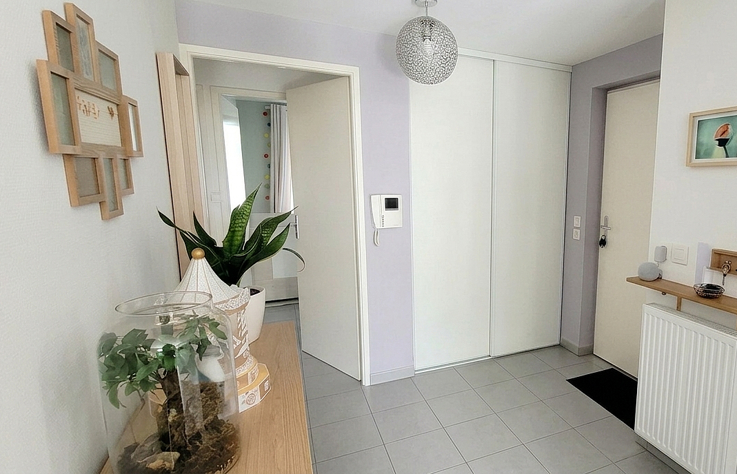 PESSAC Appartement T3 double terrasse dans résidence sécurisée avec place parking 7