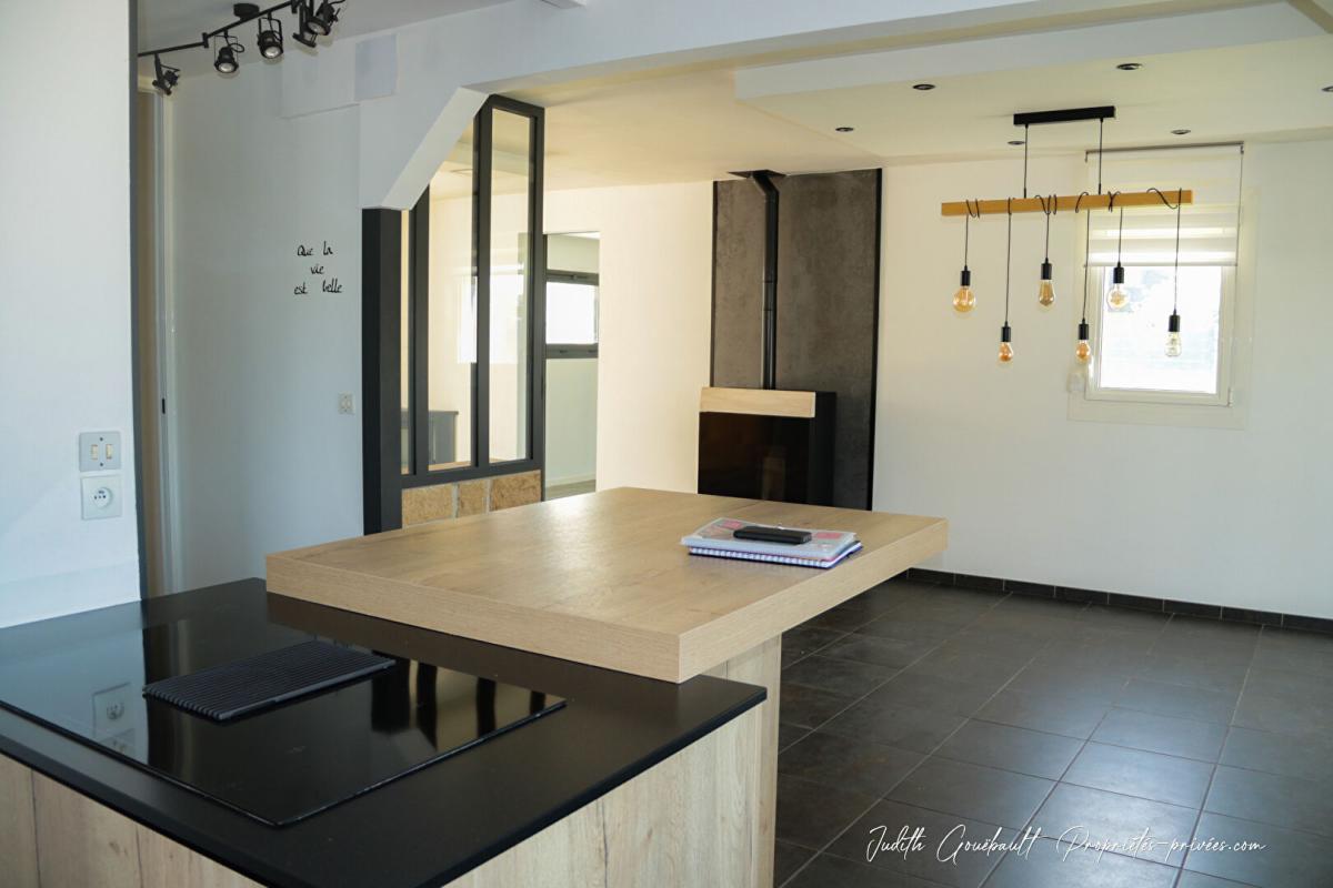 PLOUMAGOAR Maison contemporaine Ploumagoar 133m2 5