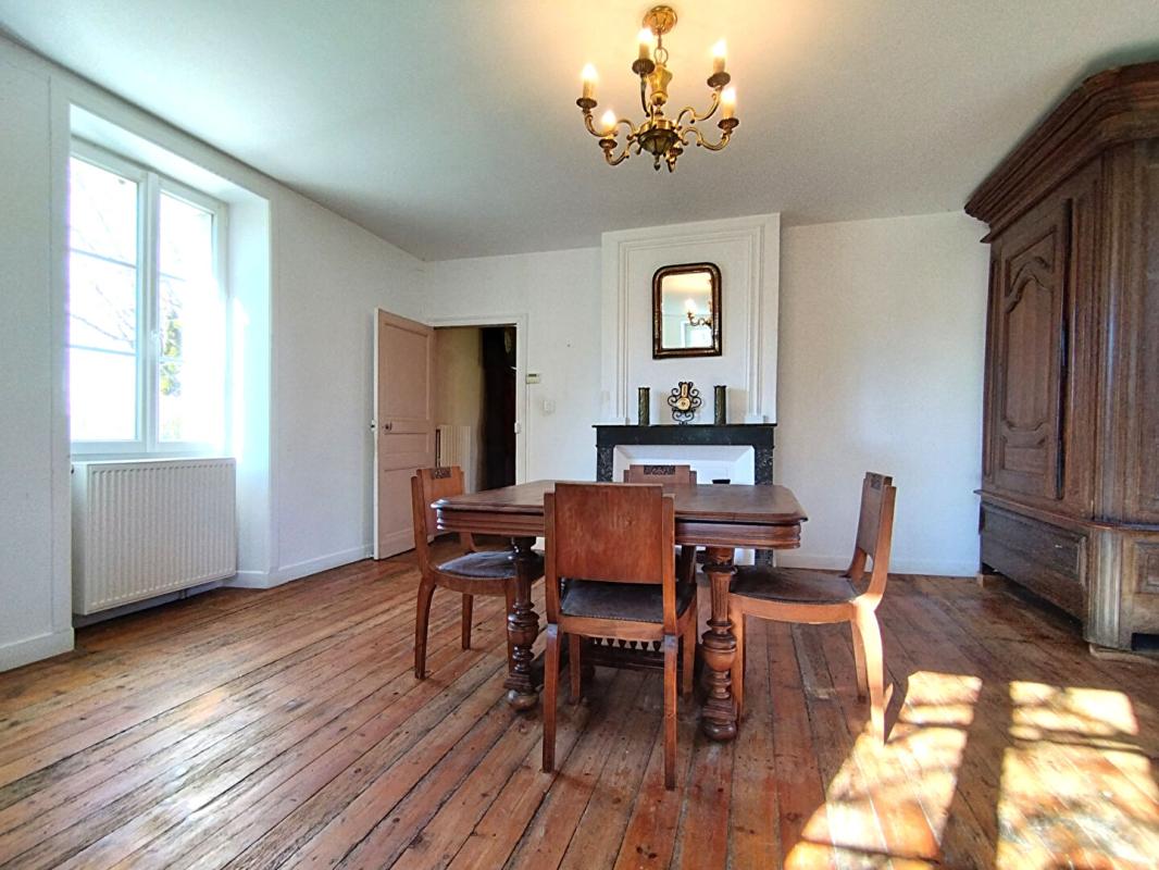 SAINTE-ORSE Maison de Bourg sur un terrain clos de 2365m² 5