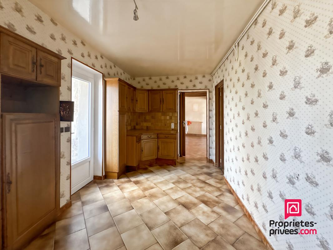 PRECY-SOUS-THIL Maison Dompierre en Morvan 2 chambres avec terrain et dépendance 4