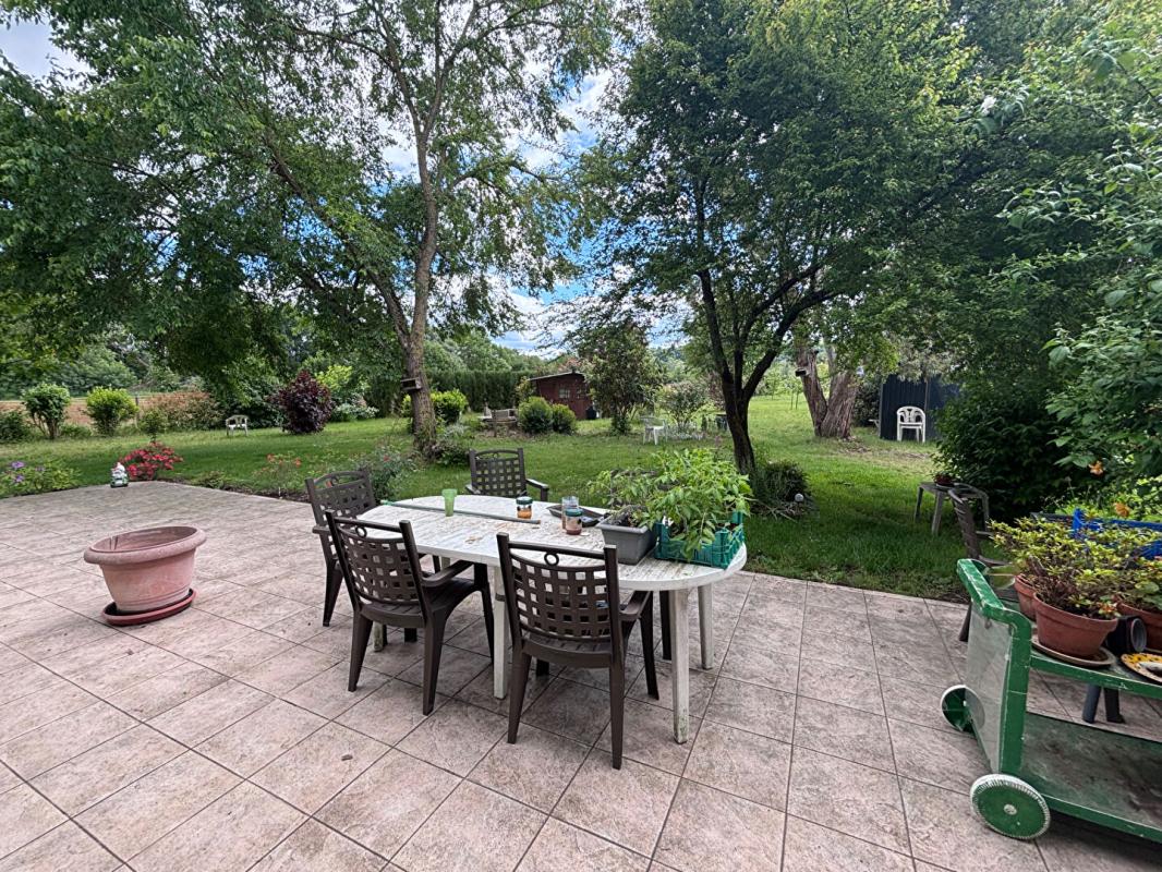 MONTOIRE-SUR-LE-LOIR Maison Montoire Sur Le Loir 5 pièce(s) 93 m2 6