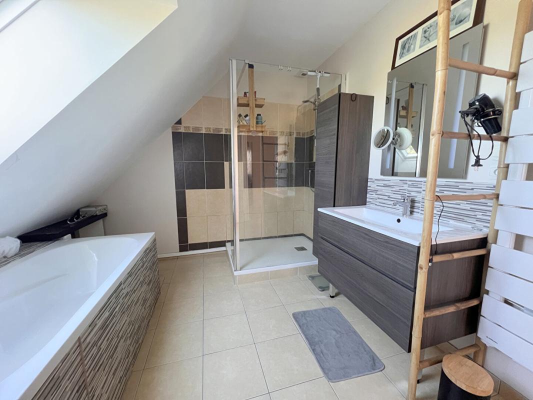 BOULOIRE Maison - Bouloire - 5 pièce(s) - 122 m² 13