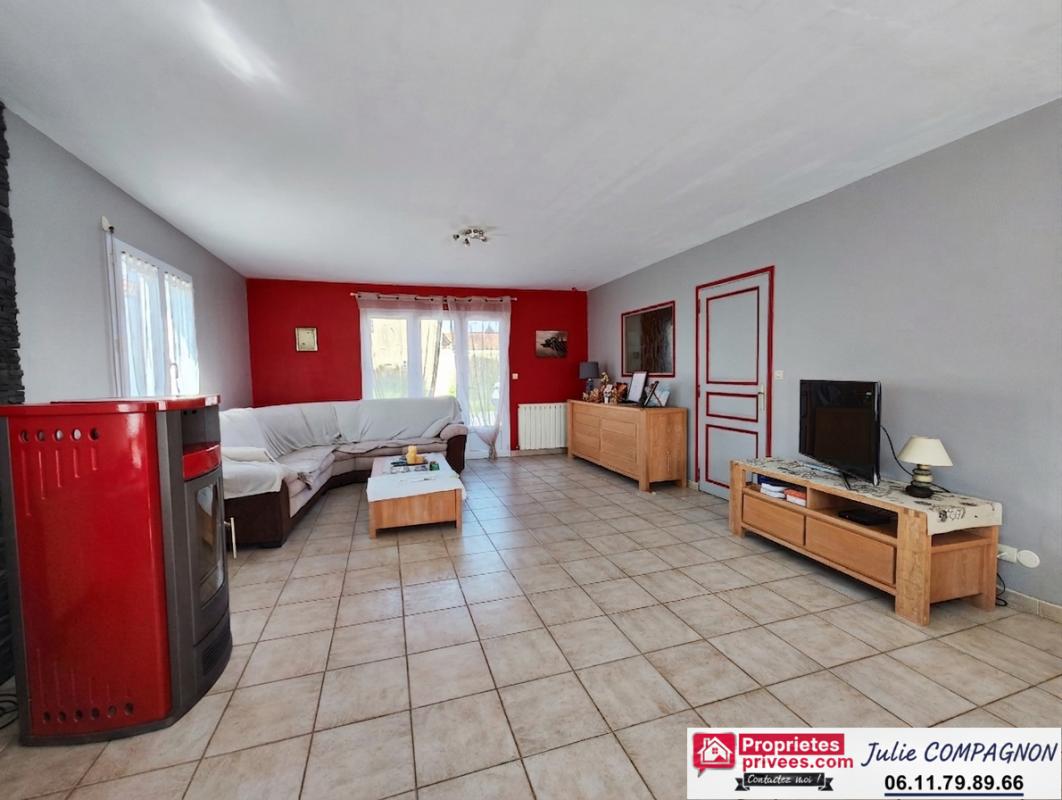 LE MARILLAIS Maison familiale de 145 m² env. avec 4 chambres, garage et grand jardin 5