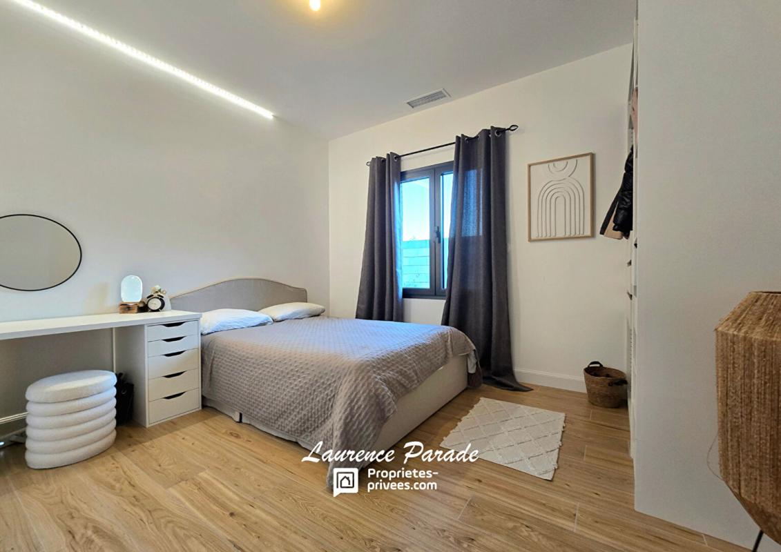 SAINT-SEURIN-SUR-L'ISLE Maison moderne proche commodités avec jardin et terrasse 11