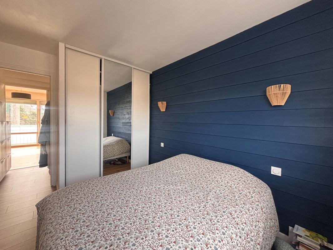 VANNES Vannes centre ville : Appartement 3 chambres + stationnement 9