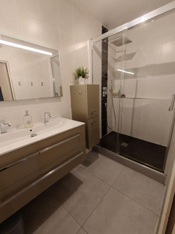 CASTELNAUDARY Maison de village 160 m² habitable T 5 avec jardin et garage 10