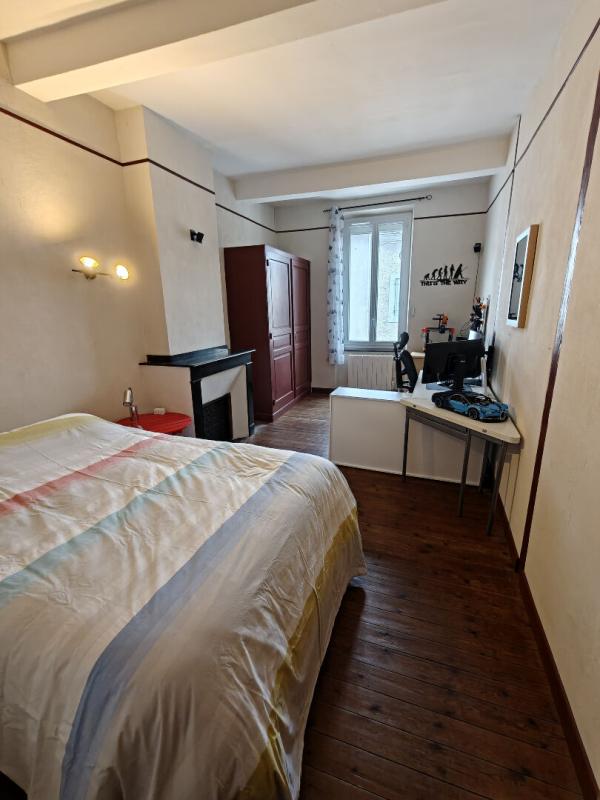 CASTELNAUDARY Maison de village 160 m² habitable T 5 avec jardin et garage 12