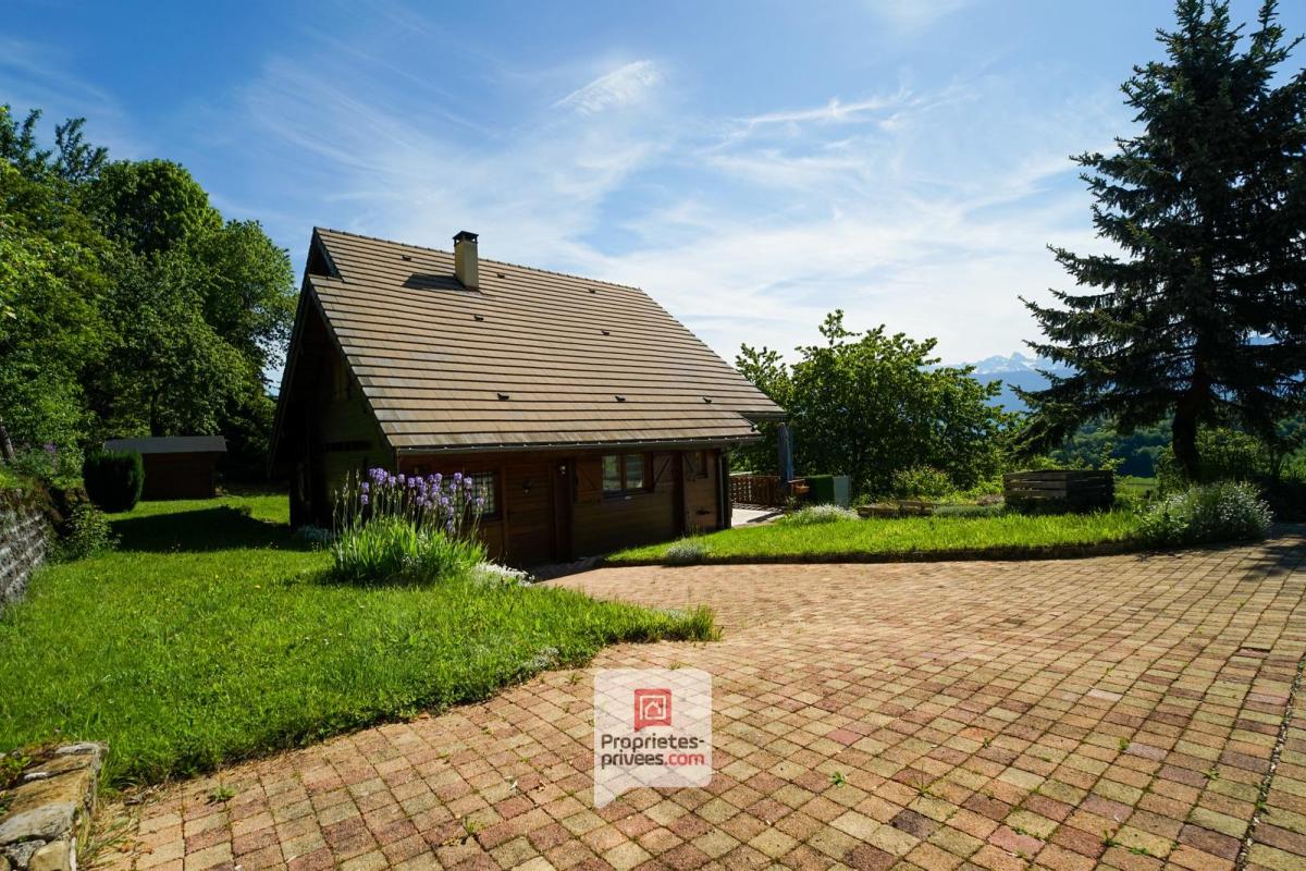 SAINT-HILAIRE Plateau des Petites Roches (38660) - Chalet T6 en madriers + studio + carport + jardin 3