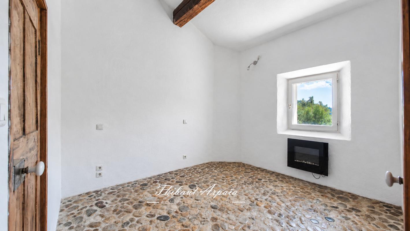 ORAISON Charme et authenticité aux portes d'Oraison - Maison 4 pièce(s) 160 m2 avec jardin 14
