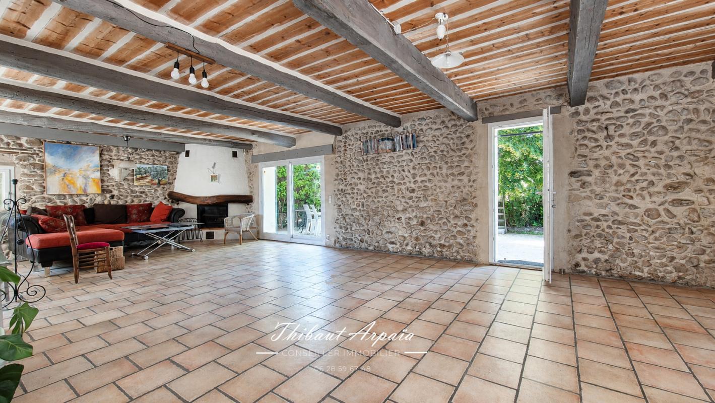 ORAISON Charme et authenticité aux portes d'Oraison - Maison 4 pièce(s) 160 m2 avec jardin 4