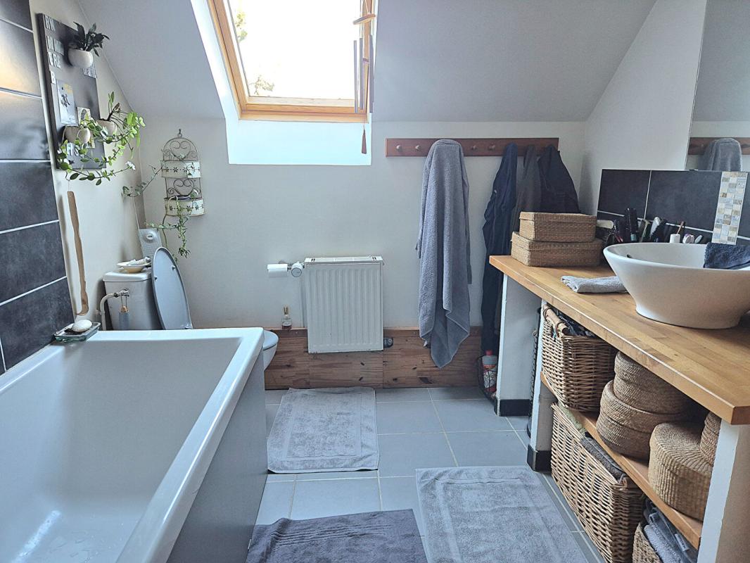 VAUREAL Maison Vaureal village 6 pièce(s) 126 m2 7